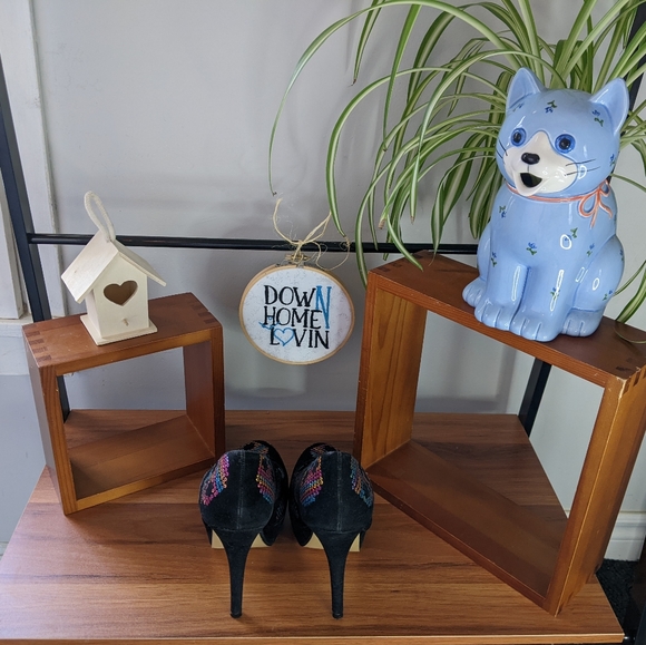 Iron Fist - Rainbow Skull Heels. Size 10 - Picture 5 of 7